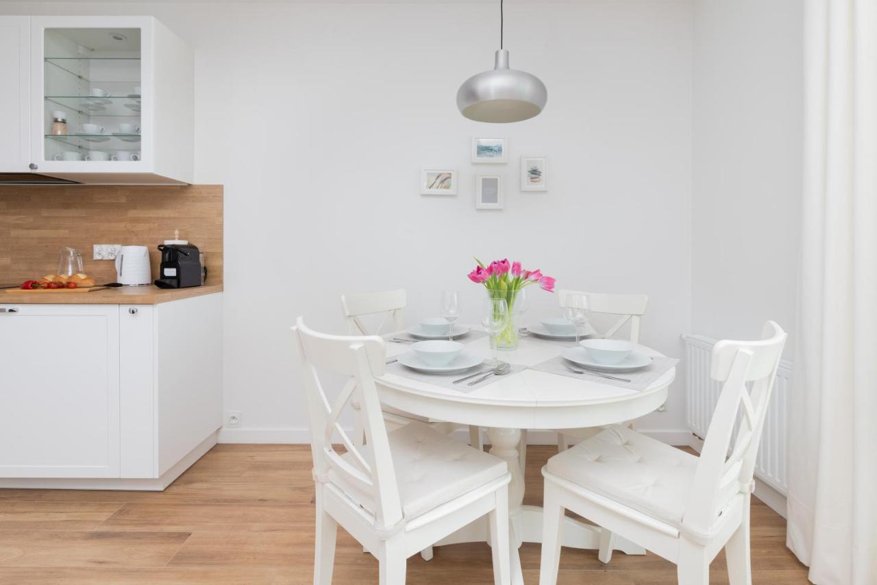 Apartment Morska Bryza By Noclegi Renters Пуцк Екстериор снимка