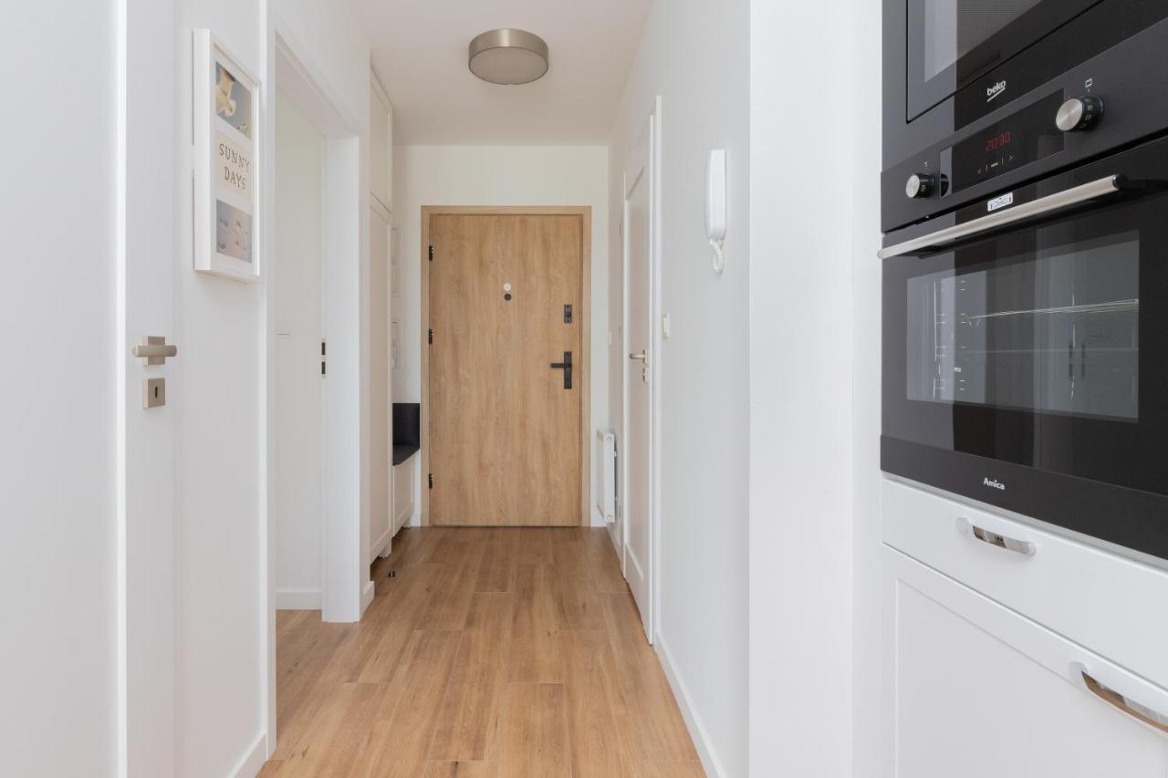 Apartment Morska Bryza By Noclegi Renters Пуцк Екстериор снимка